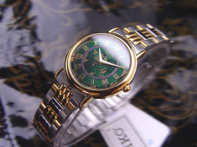 Seiko Lady*Classic Green/Gold Leaves*Roman*New Old Stock*
