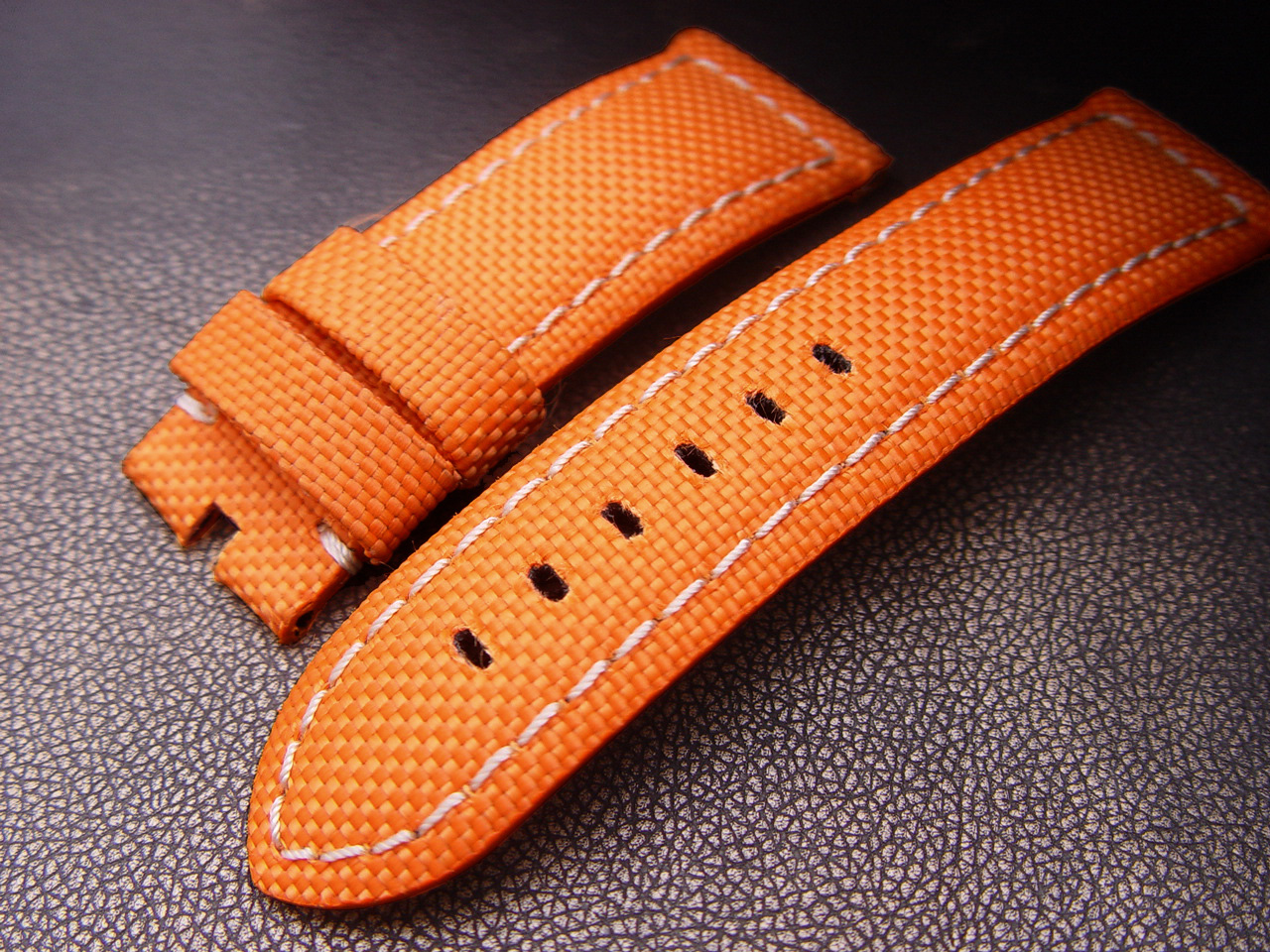 (TAT-NN24-003)Nylon*Orange 24/22mm Watch Strap for Pin-Buckle Use